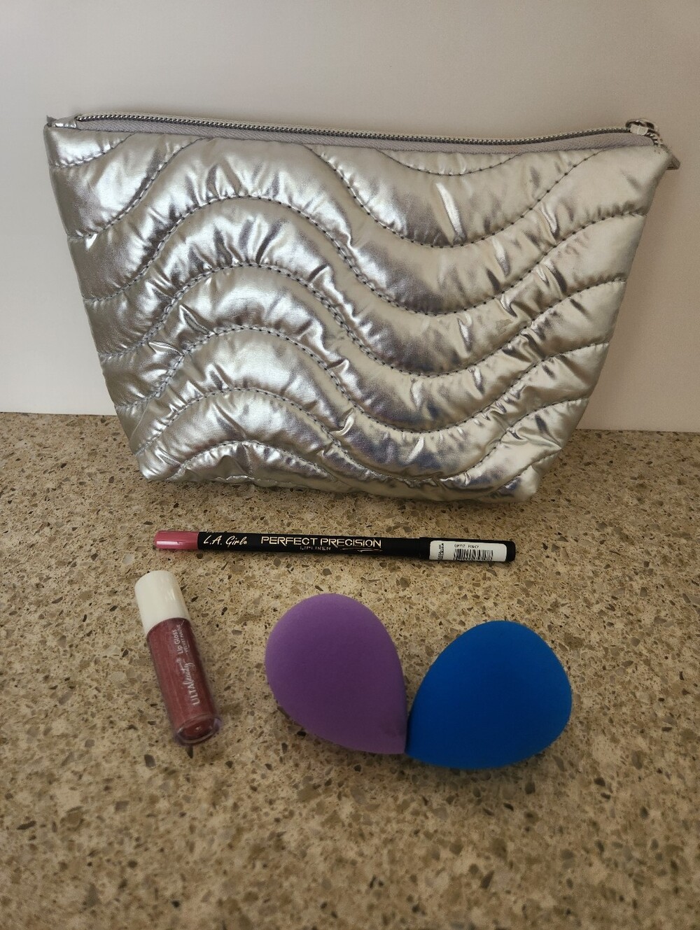 3/$15 Silver Makeup Bag, lip gloss & lip liner, 2 Beakey sponges, NEW-never used